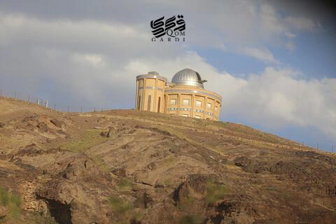 نمایی دیگر از رصدخانه امام علی قم 