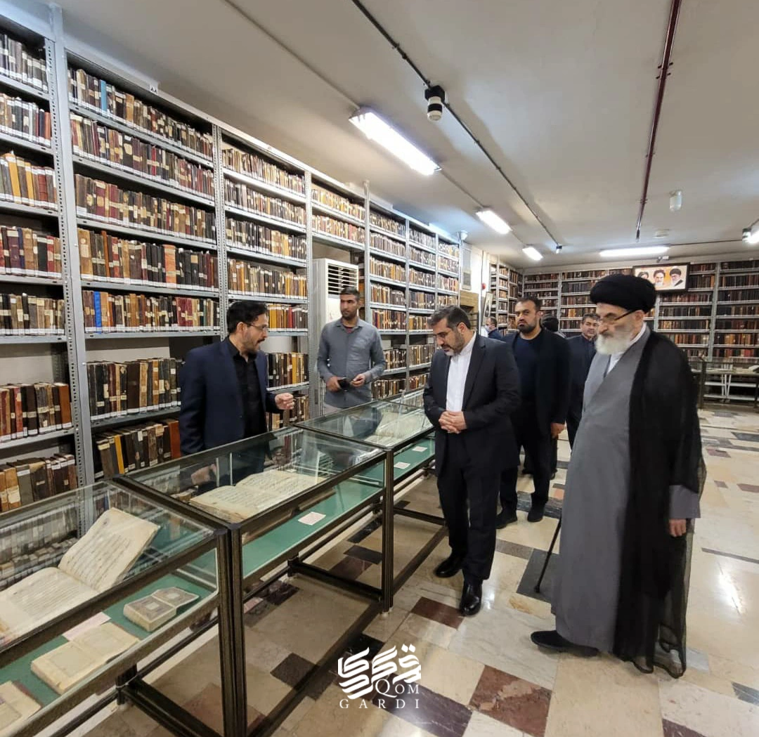 بازدید از کتابخانه آیت الله مرعشی نجفی