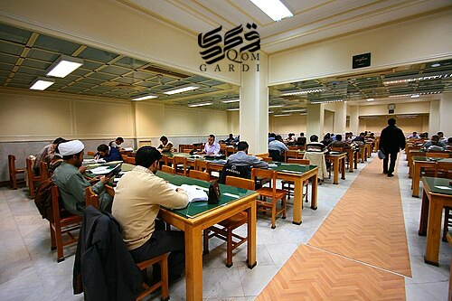 نمای داخلی کتابخانه